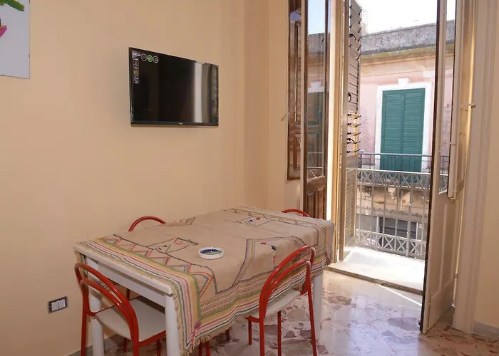 Strada Del Corso Da Alberto 아파트